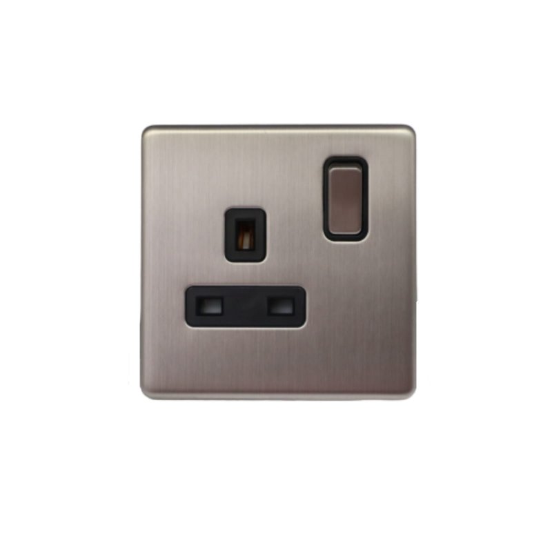 AC405 13A 1GANG SWITCH SOCKET CHROME