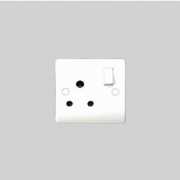 ST429 15A SWITCH SOCKET