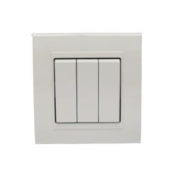 W-006 - 3 Gang 2 Way Switch